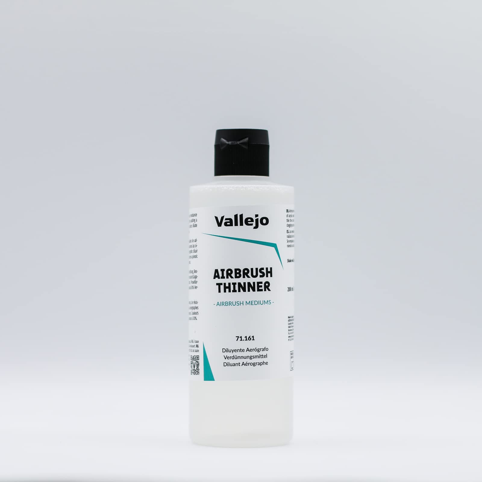 Vallejo Paint 71199 Airbrush Cleaner 200ml Bottle – Trainz