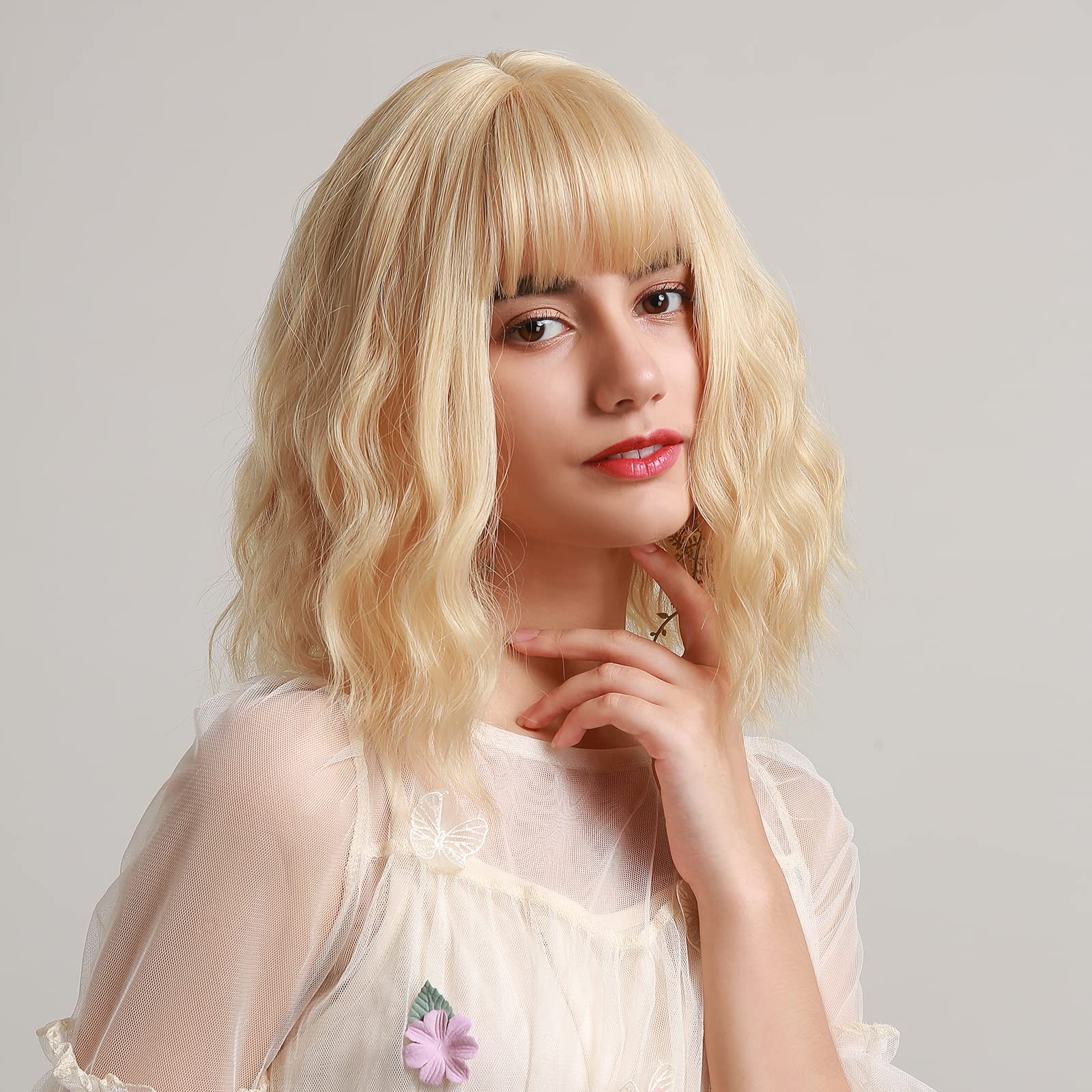 Pretfy Short Wave Blonde Bob Wigs With Bangs Shoulder Short Wig