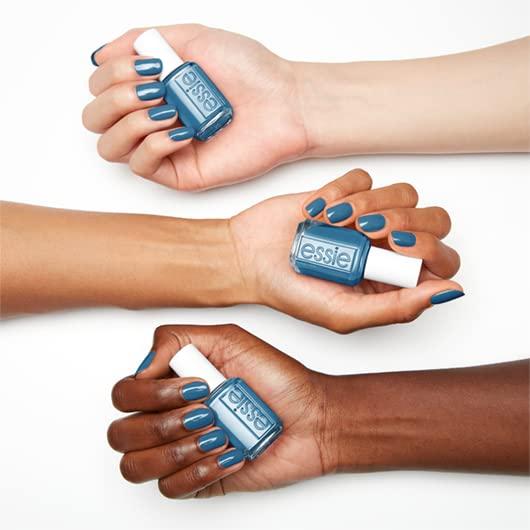Muted Denim Nails Are Transitioning Your Pool-Blue Summer Manicure To Fall