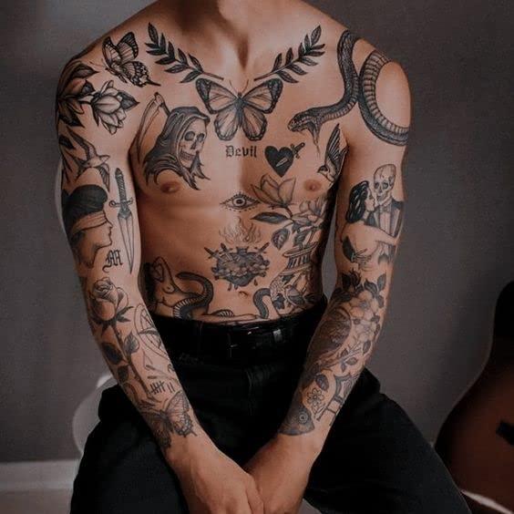 55 Stunning Black Tattoos For Everyone - TheTatt