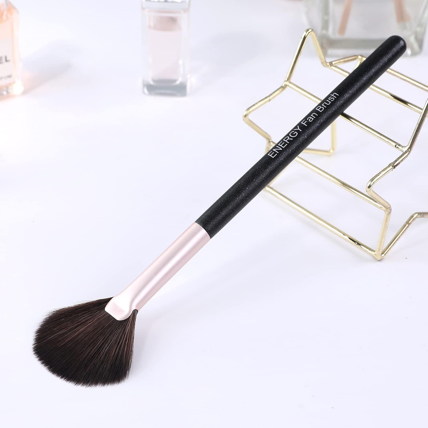Small Mineral Blush Makeup Brush