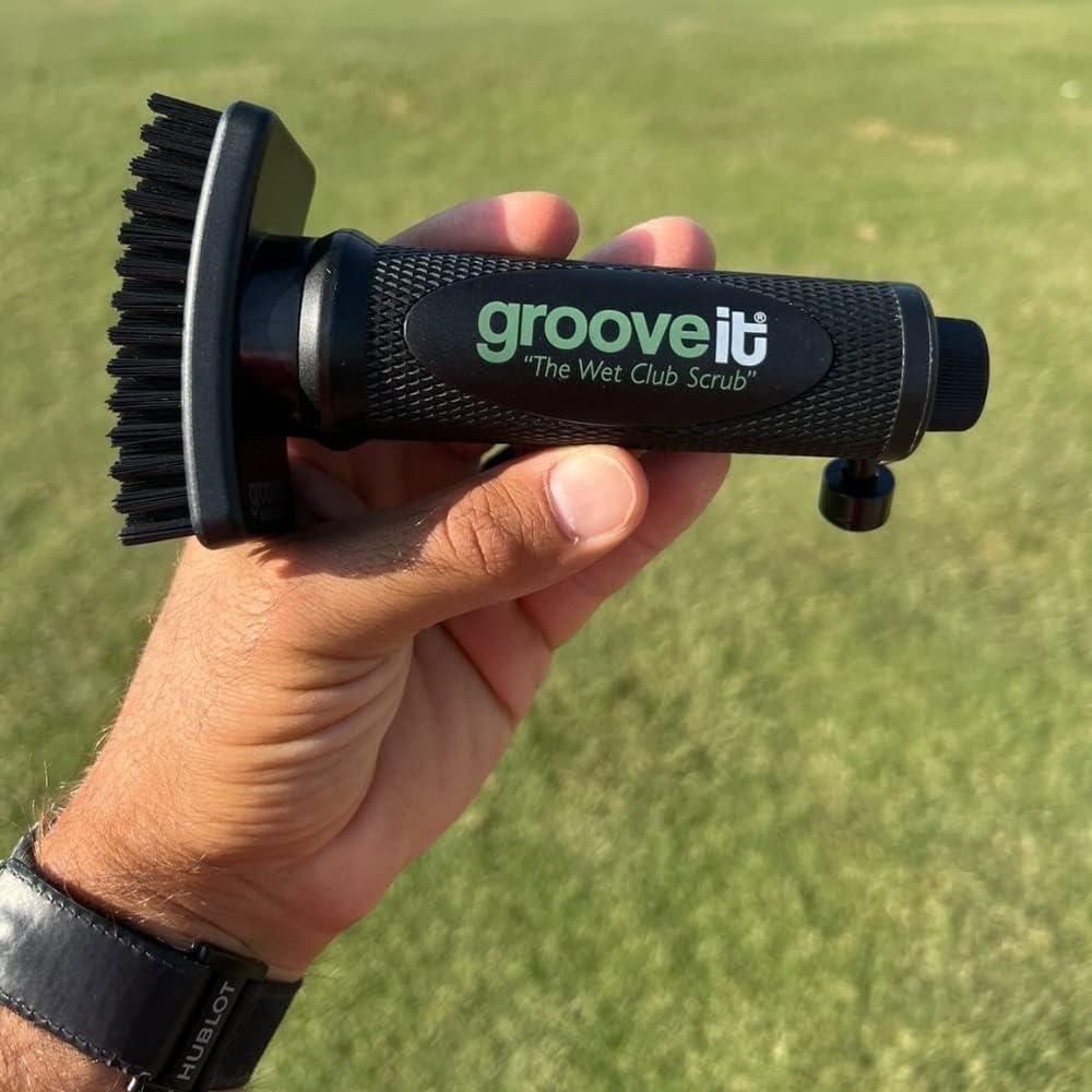 Golf Club Water Brush Cleaner by Grooveit - 3-Year Warranty, Magnetic &  Anti-Leak - Golf Club Head Groove Cleaner, Golf Ball Cleaner, Shoe Brush
