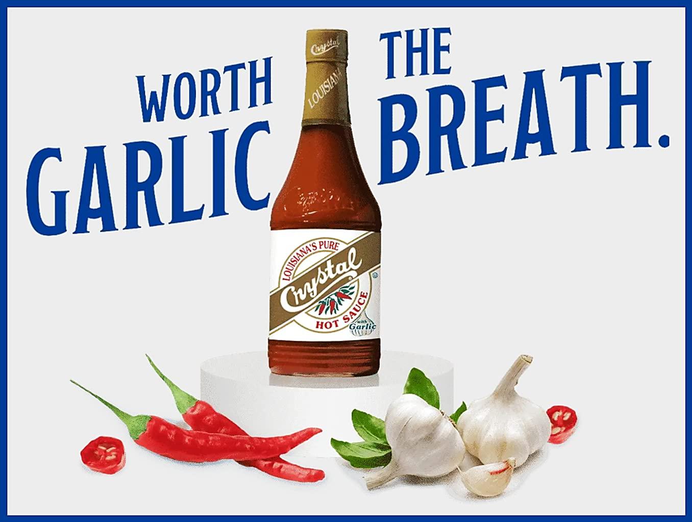 Crystal Louisiana's Pure Hot Sauce with Garlic, 12 Ounce, Aged Cayenne  Peppers, Medium Heat, Flavor Gumbo to Bloody Mary's