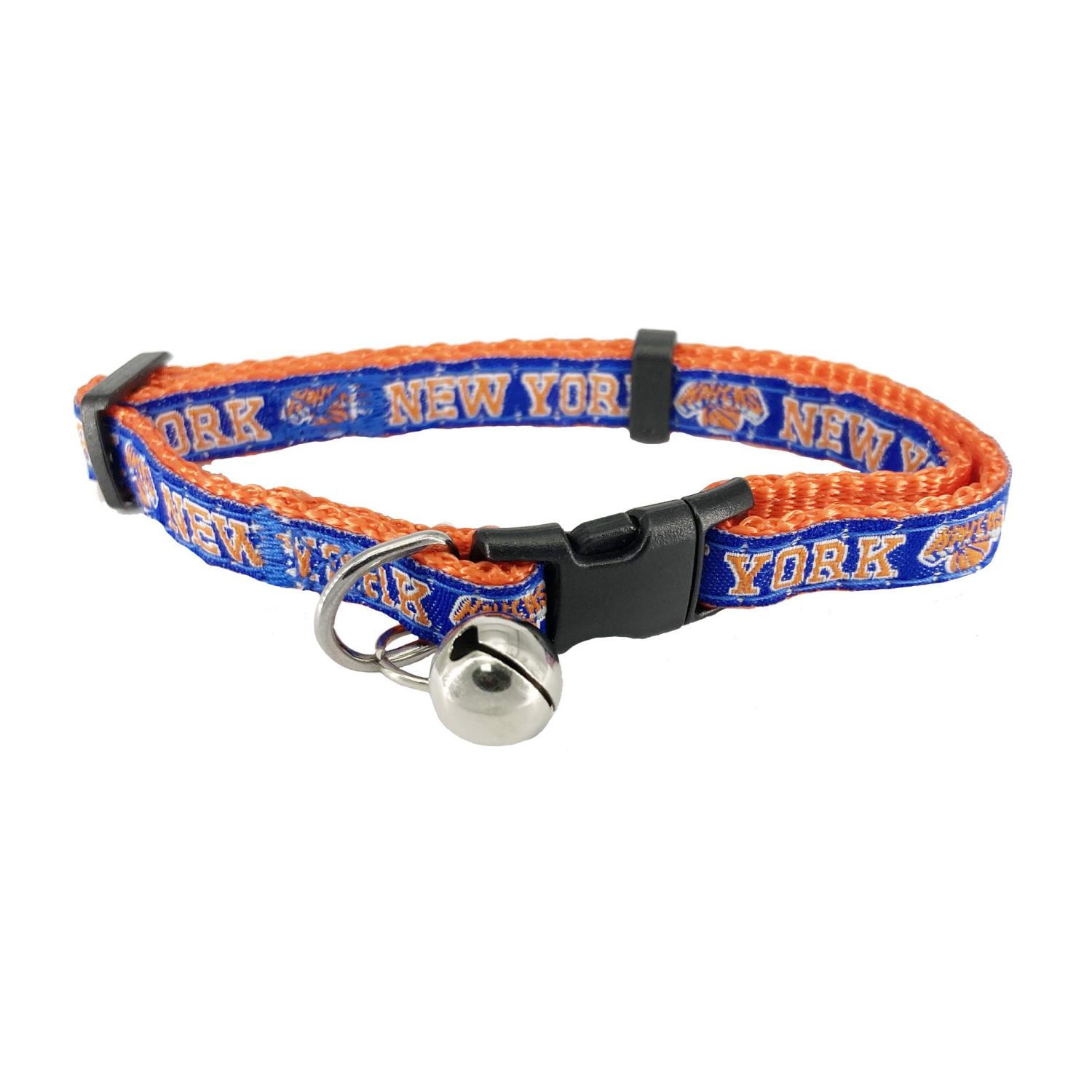 Pets First NBA NY Knicks CAT Collar Adjustable Break-Away Collar for Cats  with Licensed Team Name & Logo. Cute & Fashionable Basketball Sports Cat  Collar with Metal Jingle Bell, Team Color (KNX-5010)