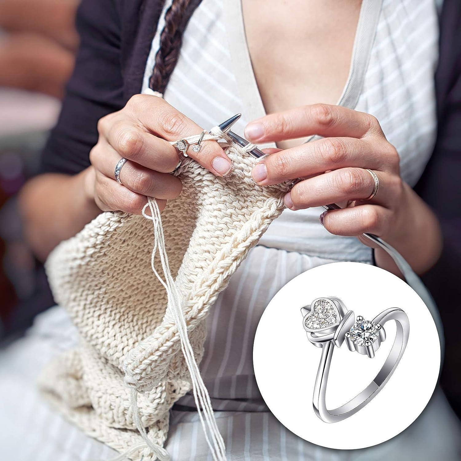  2 Pcs Adjustable Crochet Ring for Finger, Crochet Tension Ring  for Braided Knitting Ring Yarn Tension Rings for Crochet Knitting  Accessories Gift for Women Grandma, 2 Styles Gold