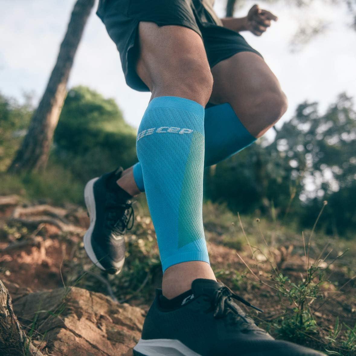 CEP - ULTRALIGHT COMPRESSION CALF SLEEVES for men  Calf sleeves with  compression IV PRO - Electric Blue/Light Grey