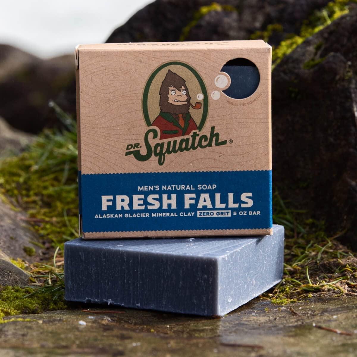 Dr. Squatch All Natural Bar Soap for Men with Zero Grit, Freedom Fresh