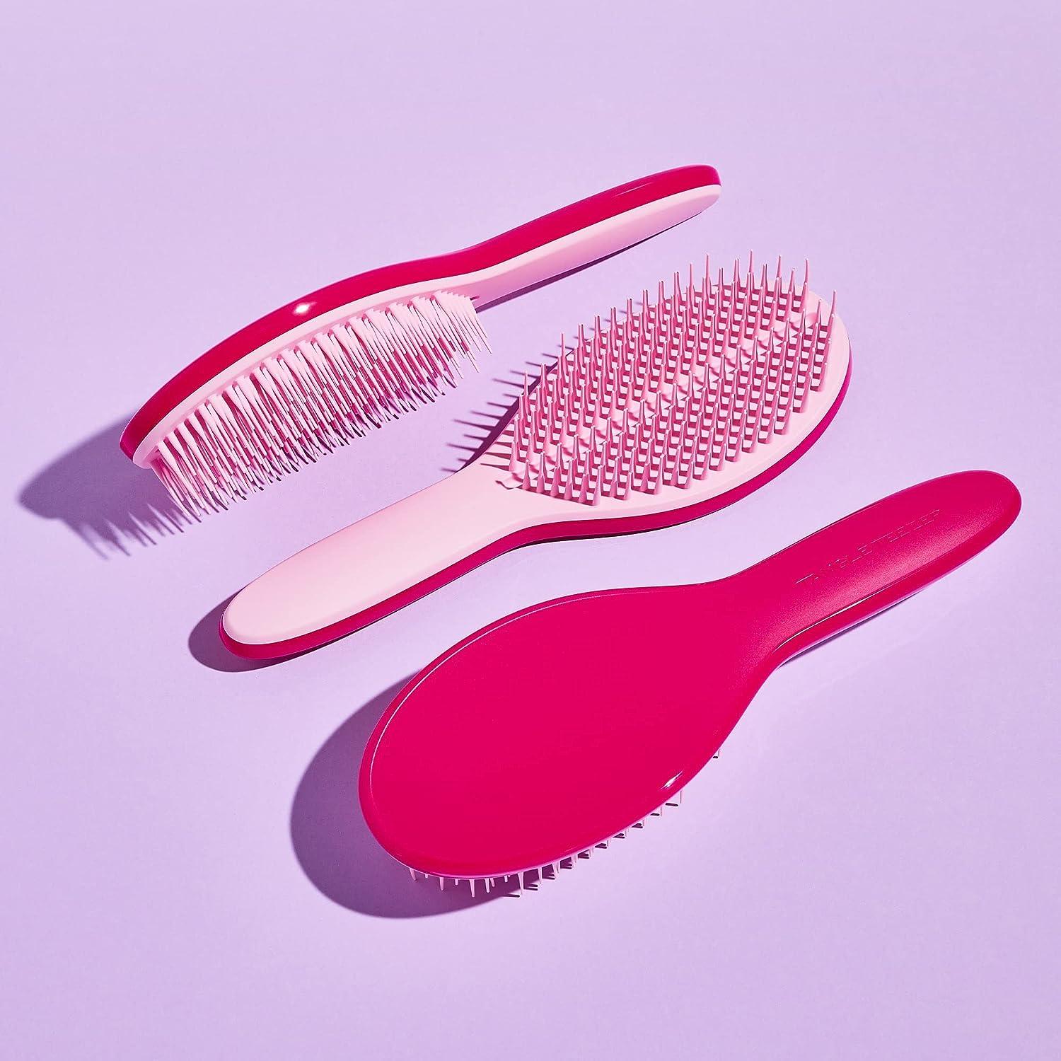 Tangle Teezer The Ultimate Styler Hair Styling Brush for Dry Styling,  Maintains, Blends & Adds Volume, Texture & Shine, Sweet Pink : :  Health & Personal Care
