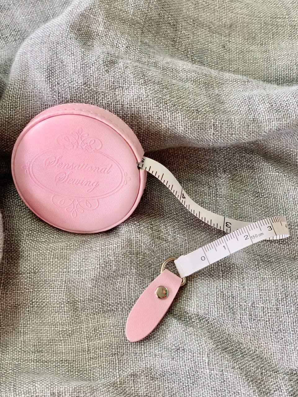 Tape Measure for Sewing. Measuring Tape for Body in a Soft Pink Leatherette  Retractable Case. 60 inches/1.5m. This Flexible Tape Measure is Perfect for Measuring  Fabric Cloth Quilting and Much More.