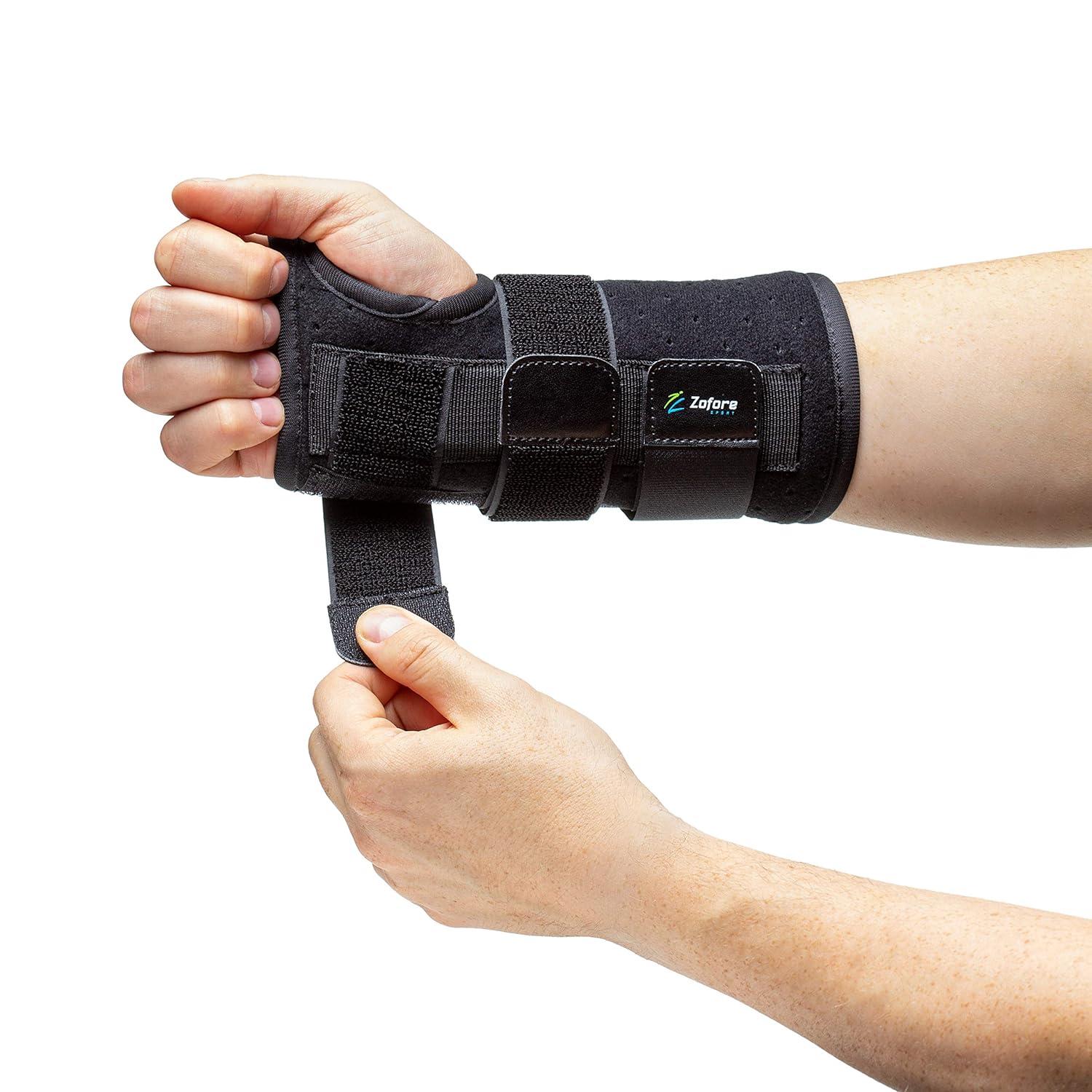  Carpal Tunnel Wrist Brace Support with 2 Straps and Metal Splint  Stabilizer - Helps Relieve Tendinitis Arthritis Carpal Tunnel Pain -  Reduces Recovery Time for Men Women - Left (S/M) 