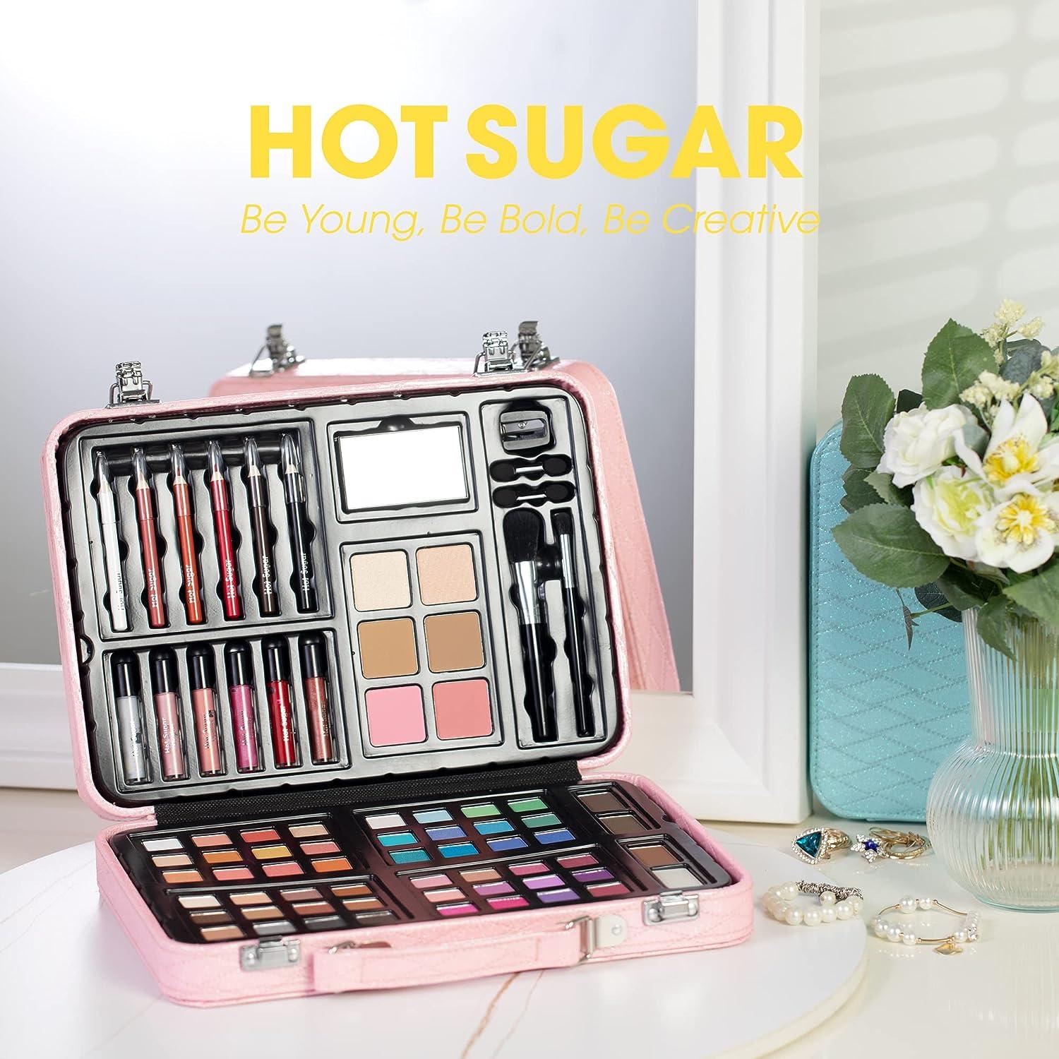 The Best Christmas Gifts For Makeup Lovers - SUGAR Cosmetics