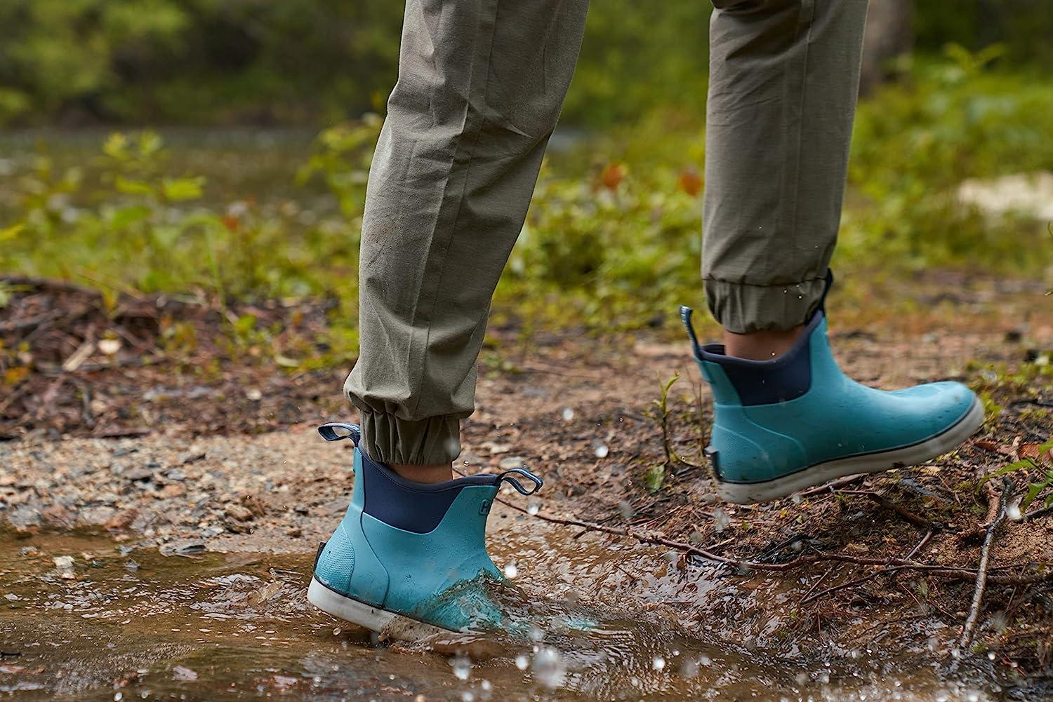 HUK Women's Rogue Wave Shoe, Fishing & Deck Boot Rain