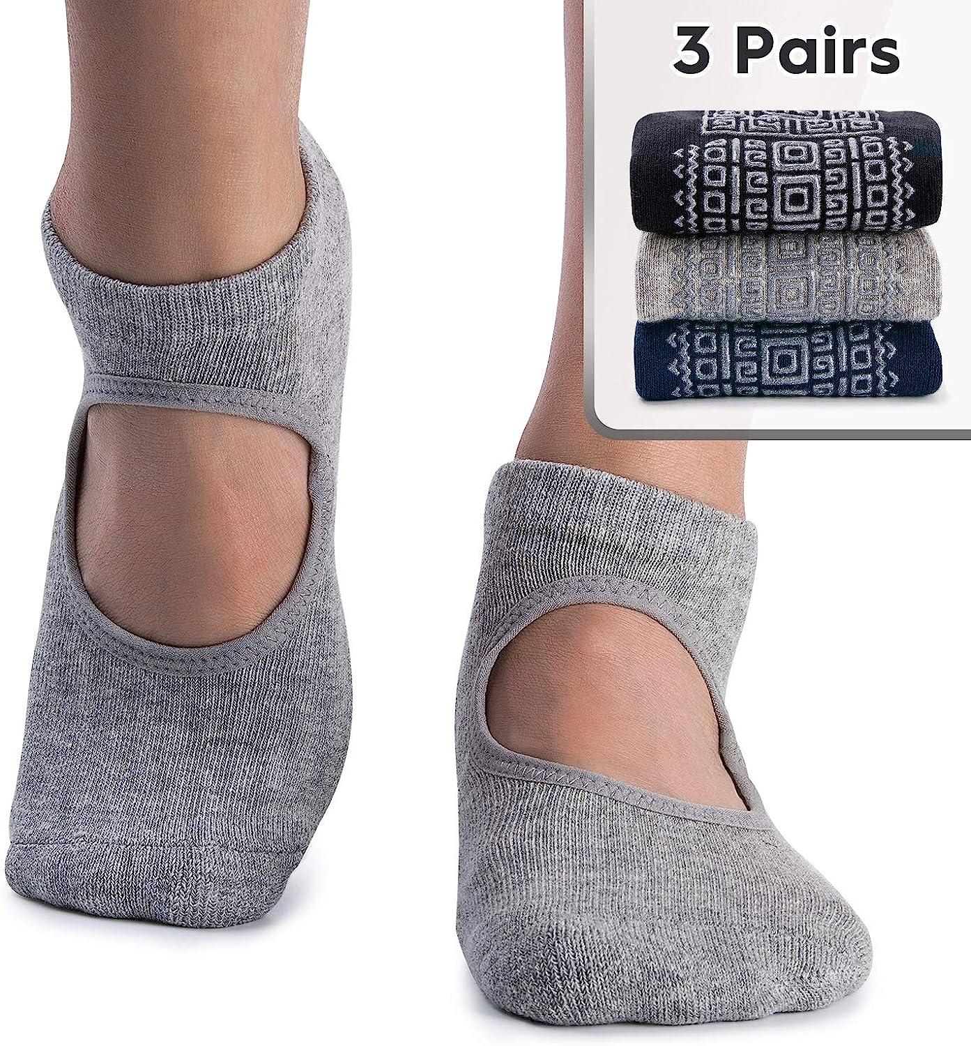 unenow Non Slip Grip Yoga Socks for Women with Cushion for Pilates, Barre,  Home 
