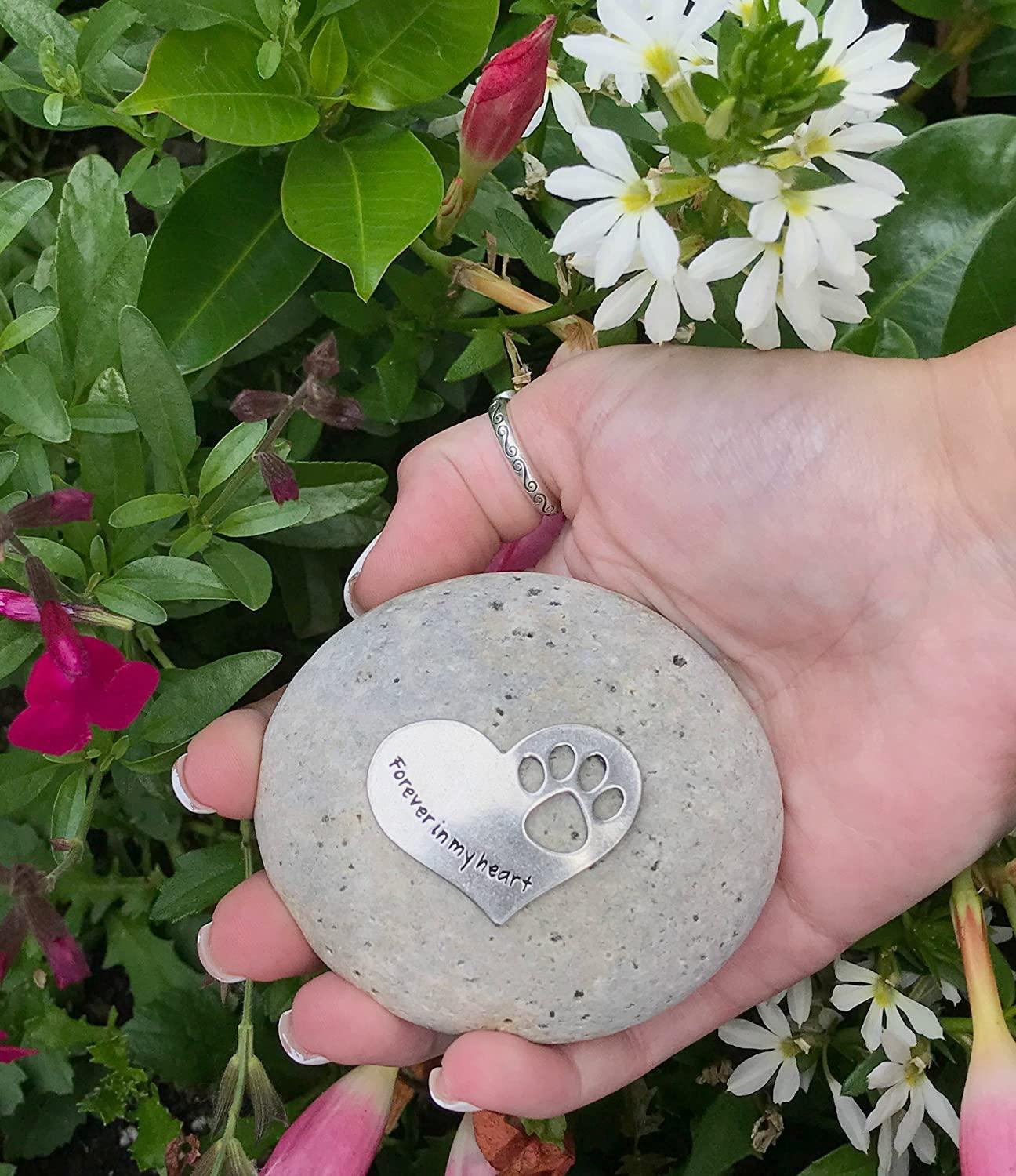 Quotable Cuffs Pet Memorial Forever in My Heart Paw Print Stone for Dogs or Cats