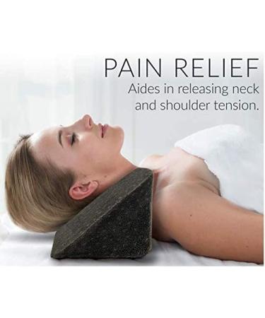 The Wedge, the pillow to support neck –