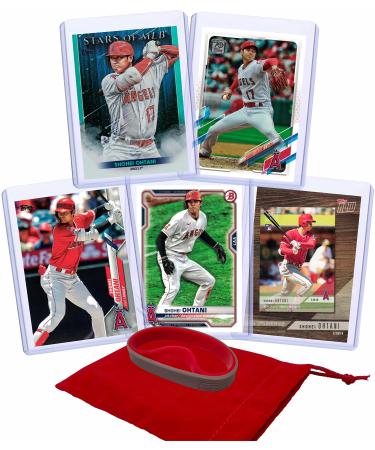 Yadier Molina Baseball Cards (5) Assorted St. Louis Cardinals Trading Card  and Wristbands Gift Bundle